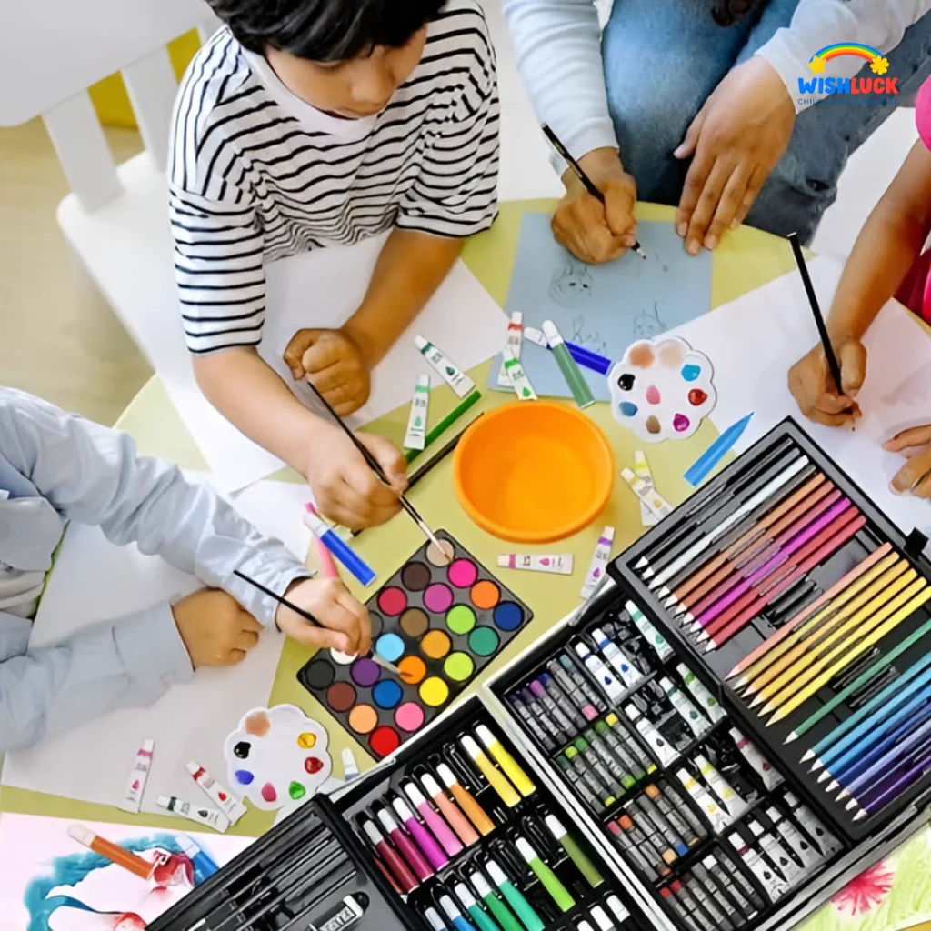 Drawing Kit Pen Artist 145 Pcs Color Set